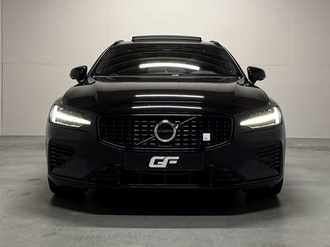 Volvo V60 2.0 T8 Plug-in hybrid AWD Polestar Engineered B&W
