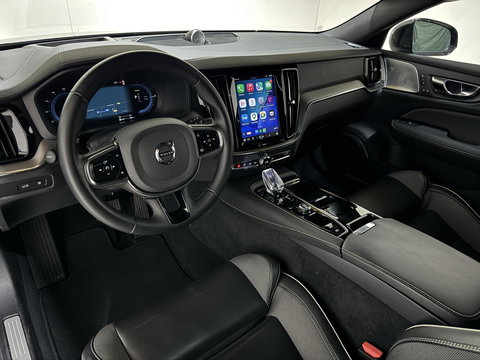 Volvo V60 2.0 T8 Plug-in hybrid AWD Polestar Engineered B&W