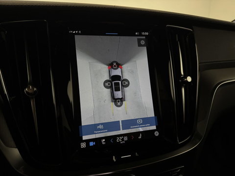 Volvo V60 2.0 T8 Plug-in hybrid AWD Polestar Engineered B&W