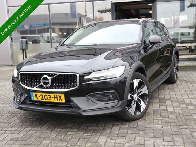 Volvo V60 - Cross Country 2.0 B5 AWD Pro NAVI ADAP CRUISE
