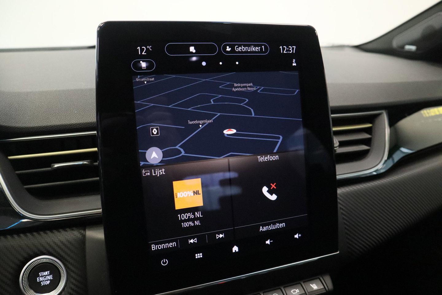 Renault Captur 1.6 E-Tech full hybrid 145 E-Tech engineered ACC PDC Navi Stoelverwarming 360 Camera NAP! 24 Maanden garantie* (Vraag naar de voorwaarden)