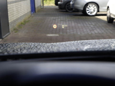 BMW 5 Serie Touring 530e M Sport Panodak ACC 360 Co-Pilot Pack Laser SoH 93%