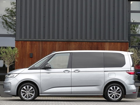 Volkswagen Multivan eHybrid 218PK / IQ-light / VIP 7- pers / 360°