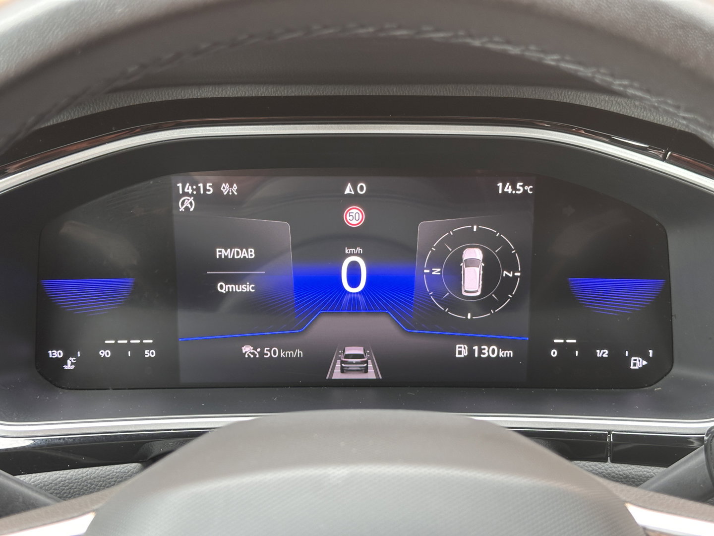 Volkswagen T-Roc 1.0 TSI R-Line Business | Massage | IQ Light | DAB | Stoelverwarming | Achteruitrijcamera | Apple Carplay | ECC |