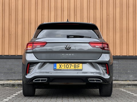 Volkswagen T-Roc 1.0 TSI R-Line Business | Massage | IQ Light | DAB | Stoelverwarming | Achteruitrijcamera | Apple Carplay | ECC |