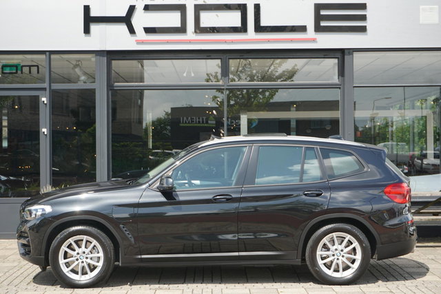 BMW X3 - xDrive30e High Executive | PANO | Leer | Trekhaak | 94% soh