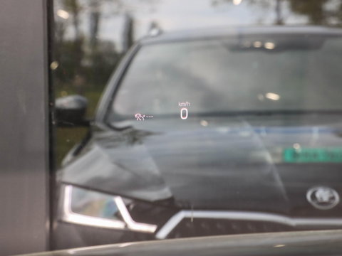Škoda Octavia Combi 1.4 TSI iV PHEV Business Edition Plus SoH 92,3%