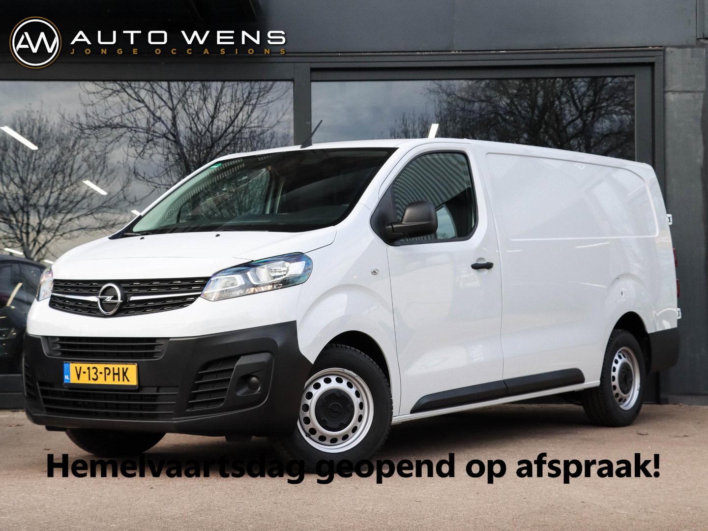 Opel Vivaro 2.0 CDTI 145 L3 Airco | 3 zitpl. | 8.900km | Camera | Laadruimtebetimmering