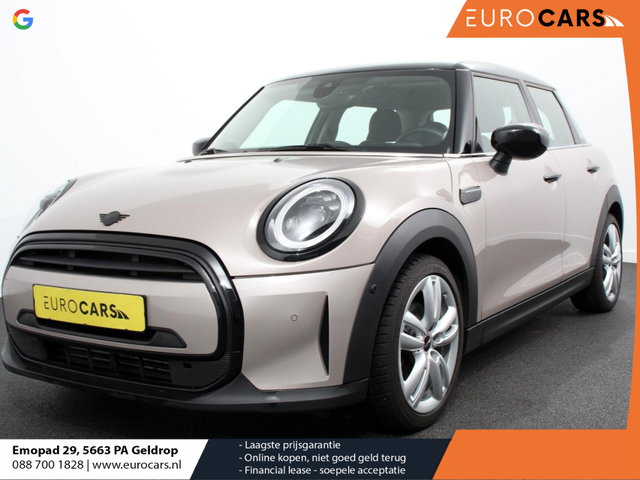 MINI Cooper - Mini 1.5 Maximise Steptronic 5 deurs Navigatie Apple Carplay/Android Auto Camera Parkeer sensoren Airco Cruise Control Led
