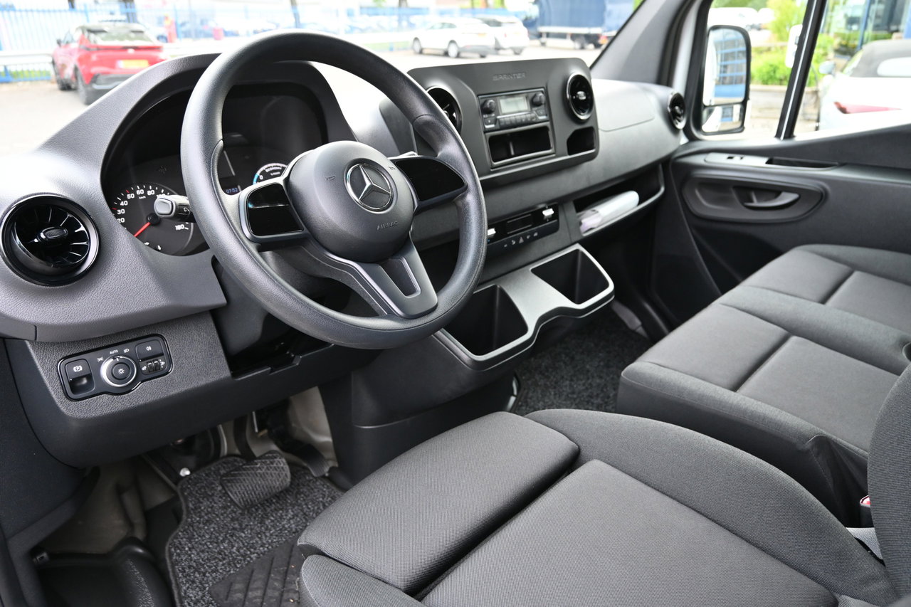 Mercedes-Benz eSprinter