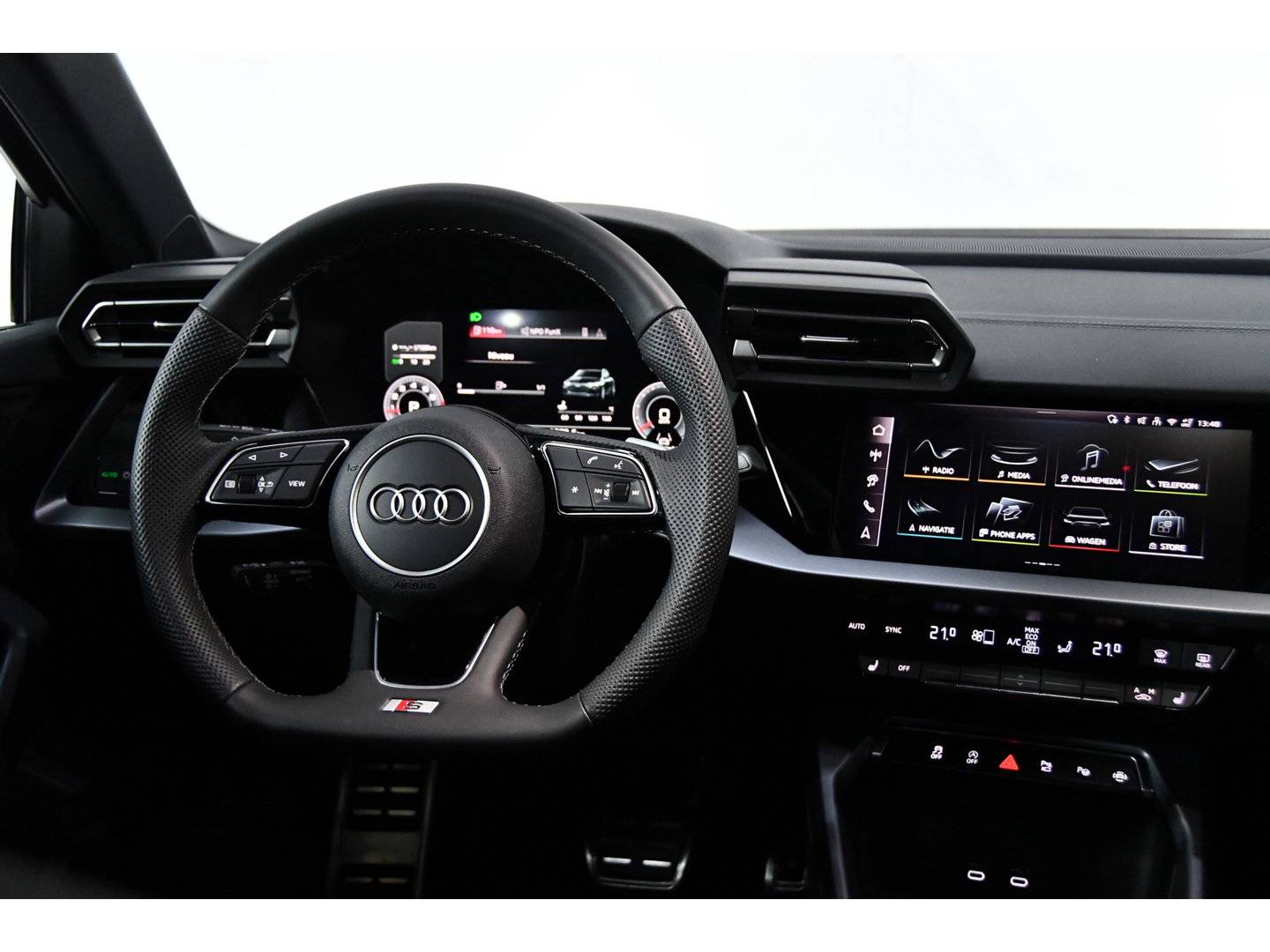 Audi A3 Sportback 35 TFSI S-edition 3x S-Line, Pano, Cam, AppleCP