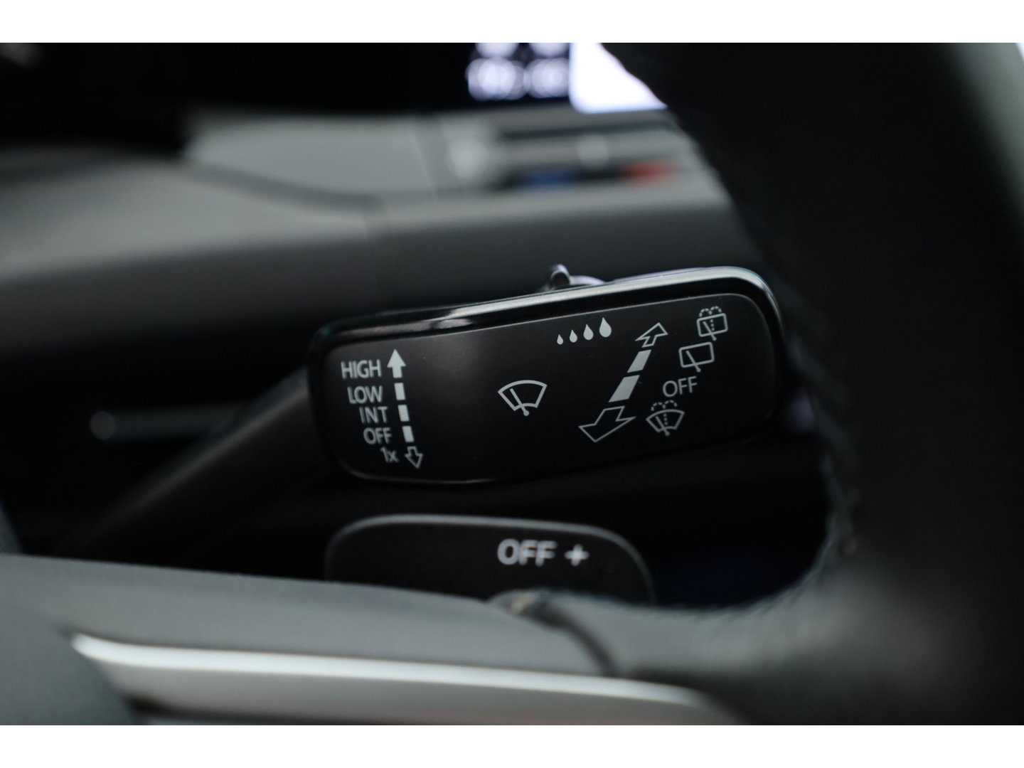 Volkswagen Golf 1.4 eHybrid Style | Massage | Memory | Camera | Adapt. Cruise | Apple CarPlay + NAV | SOH 94% |