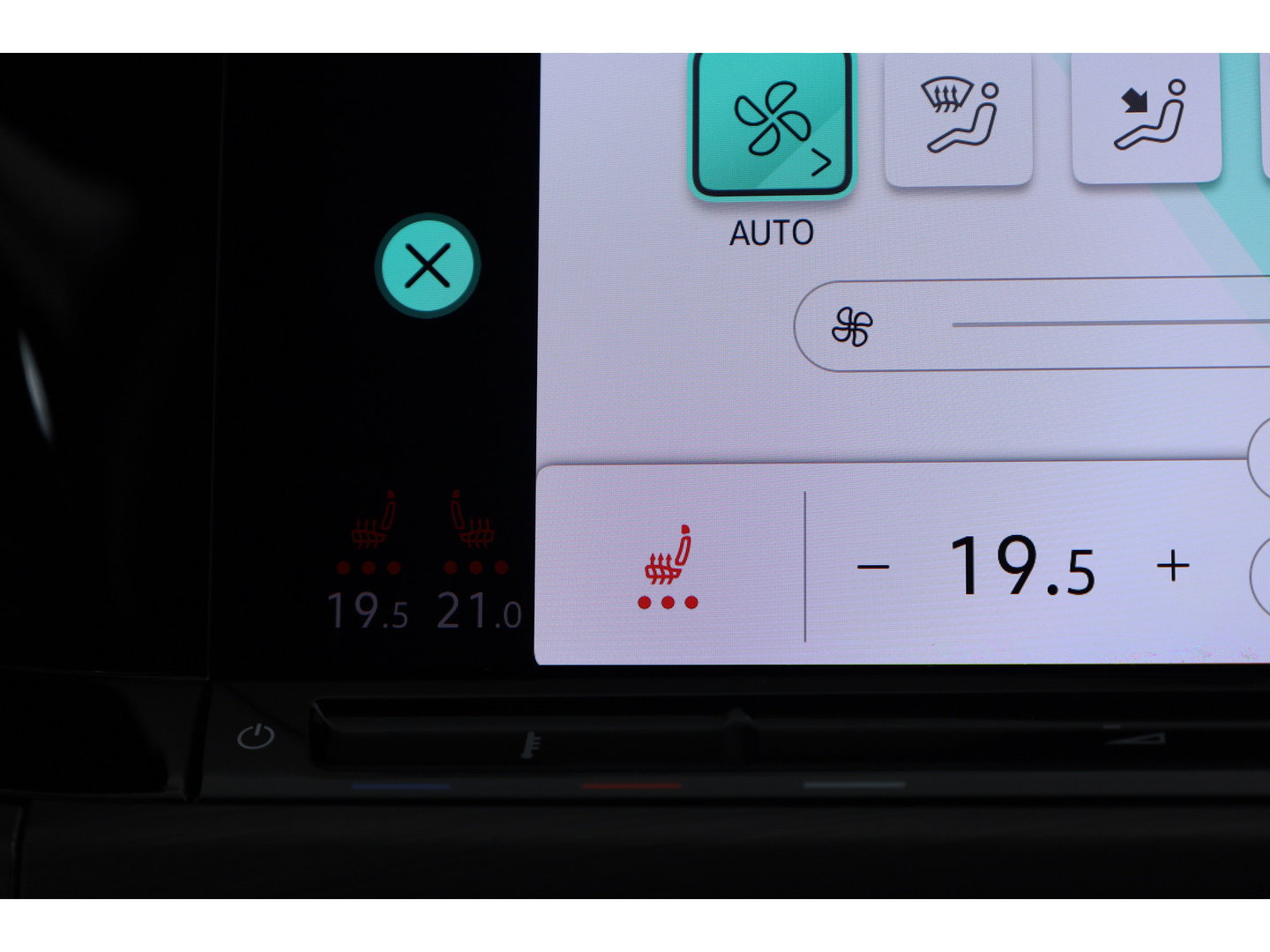 Volkswagen Golf 1.4 eHybrid Style | Massage | Memory | Camera | Adapt. Cruise | Apple CarPlay + NAV | SOH 94% |