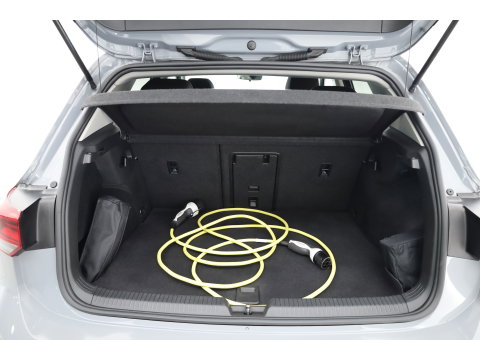 Volkswagen Golf 1.4 eHybrid Style | Massage | Memory | Camera | Adapt. Cruise | Apple CarPlay + NAV | SOH 94% |
