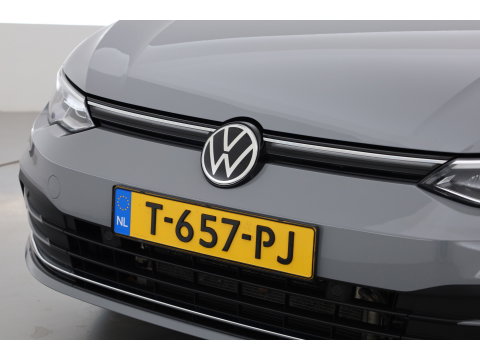 Volkswagen Golf 1.4 eHybrid Style | Massage | Memory | Camera | Adapt. Cruise | Apple CarPlay + NAV | SOH 94% |