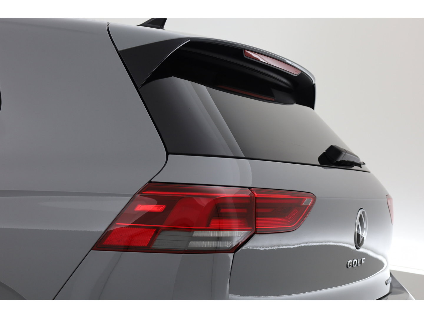 Volkswagen Golf 1.4 eHybrid Style | Massage | Memory | Camera | Adapt. Cruise | Apple CarPlay + NAV | SOH 94% |