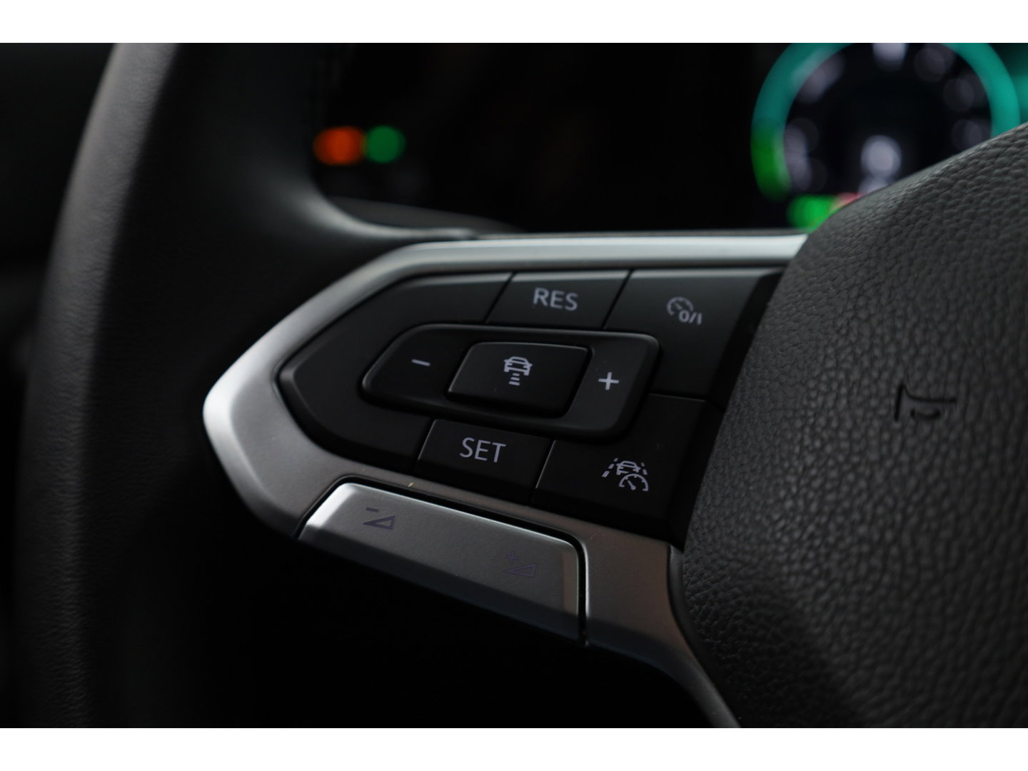 Volkswagen Golf 1.4 eHybrid Style | Massage | Memory | Camera | Adapt. Cruise | Apple CarPlay + NAV | SOH 94% |