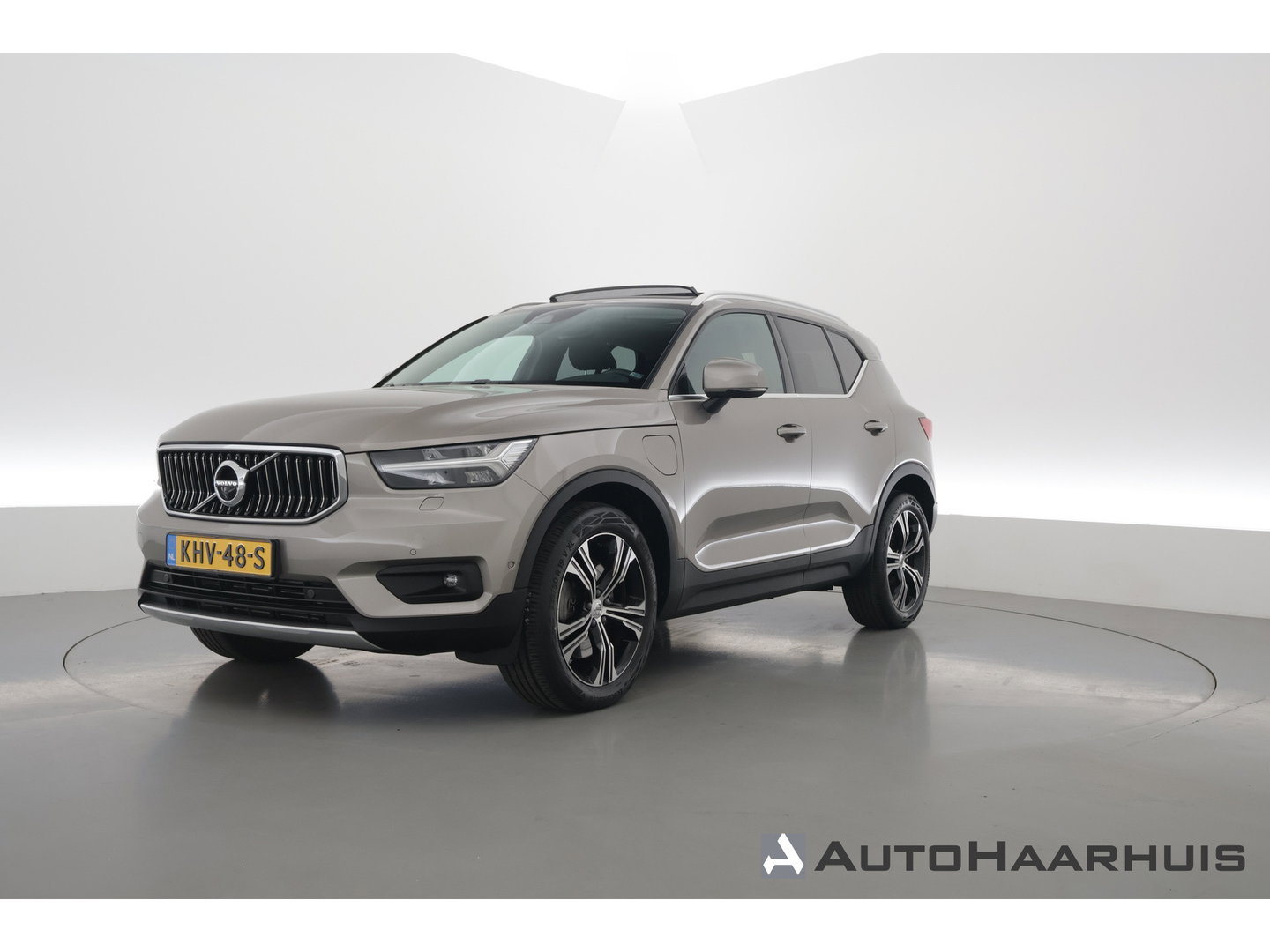 Volvo XC40 1.5 T4 Recharge Inscription Expression | SOH 96.7% |  Dig. Cockpit | Pano | 360cam | Elek. Trekhaak | Adapt. Cruise | Harman Kardon