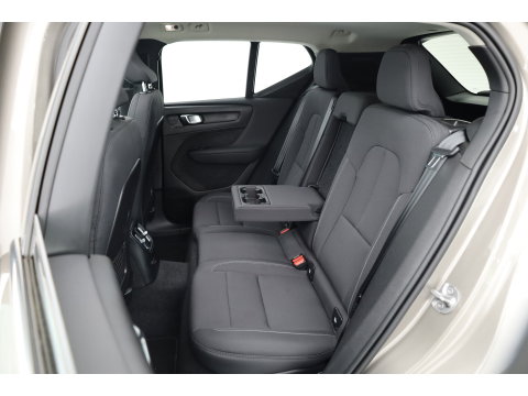 Volvo XC40 1.5 T4 Recharge Inscription Expression | SOH 96.7% |  Dig. Cockpit | Pano | 360cam | Elek. Trekhaak | Adapt. Cruise | Harman Kardon