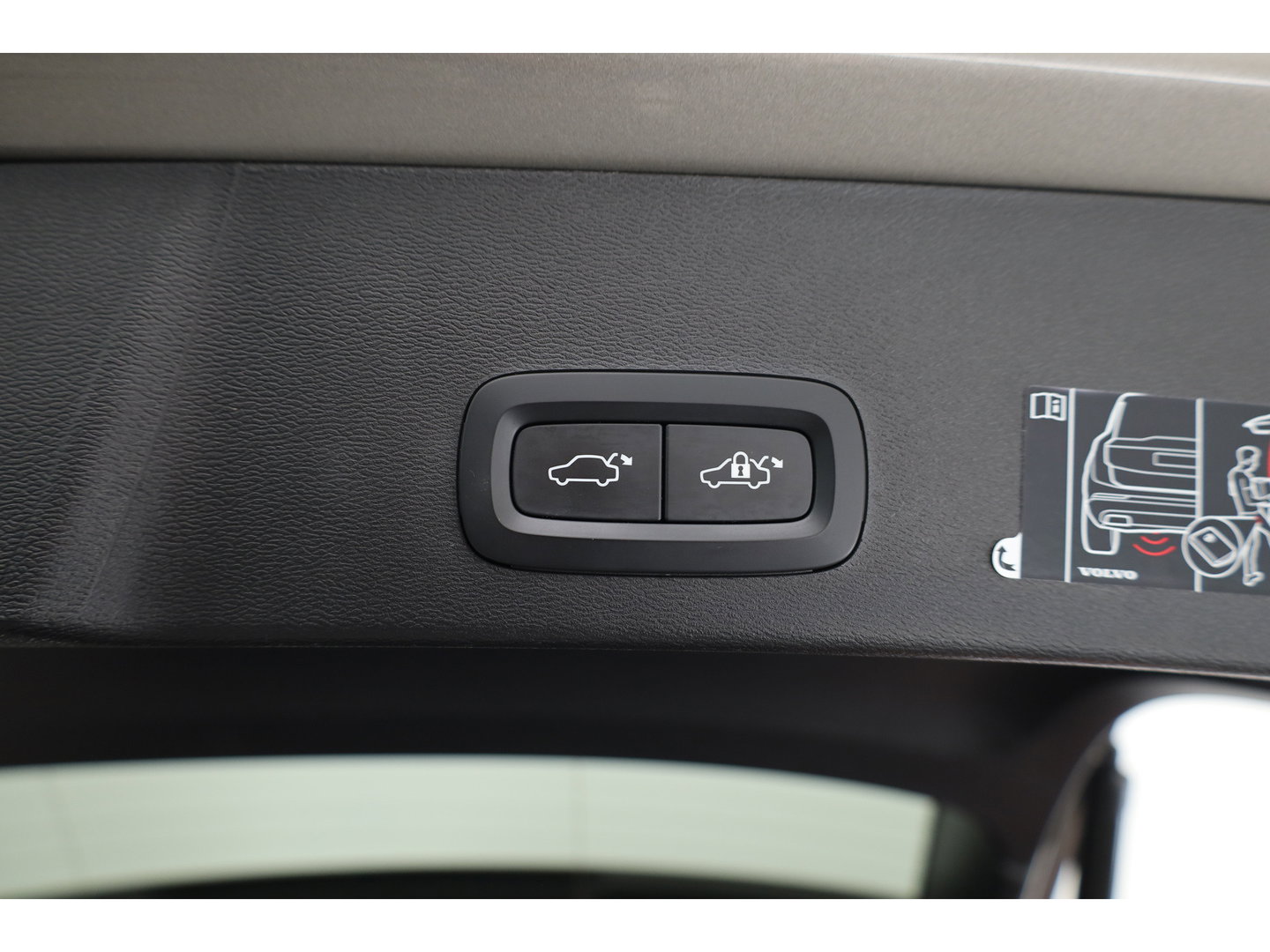 Volvo XC40 1.5 T4 Recharge Inscription Expression | SOH 96.7% |  Dig. Cockpit | Pano | 360cam | Elek. Trekhaak | Adapt. Cruise | Harman Kardon