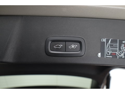 Volvo XC40 1.5 T4 Recharge Inscription Expression | SOH 96.7% |  Dig. Cockpit | Pano | 360cam | Elek. Trekhaak | Adapt. Cruise | Harman Kardon