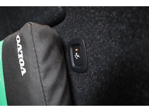 Volvo XC40 1.5 T4 Recharge Inscription Expression | SOH 96.7% |  Dig. Cockpit | Pano | 360cam | Elek. Trekhaak | Adapt. Cruise | Harman Kardon