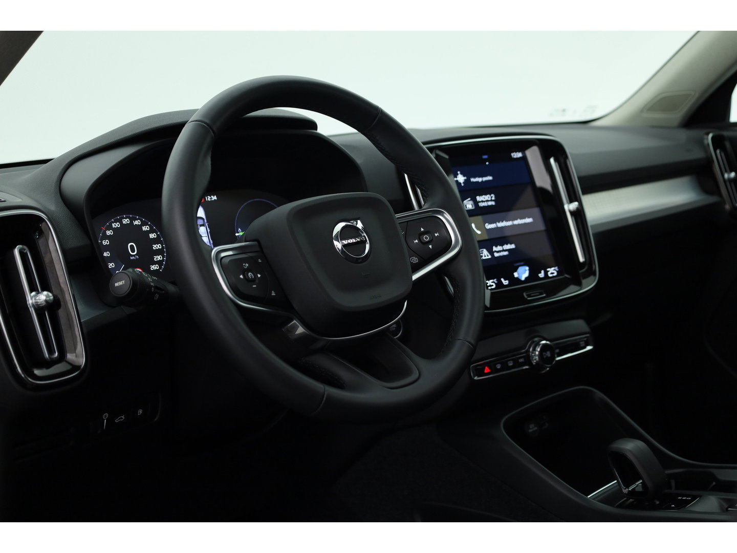 Volvo XC40 1.5 T4 Recharge Inscription Expression | SOH 96.7% |  Dig. Cockpit | Pano | 360cam | Elek. Trekhaak | Adapt. Cruise | Harman Kardon