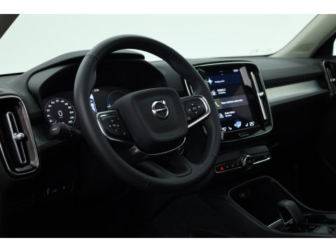 Volvo XC40 1.5 T4 Recharge Inscription Expression | SOH 96.7% |  Dig. Cockpit | Pano | 360cam | Elek. Trekhaak | Adapt. Cruise | Harman Kardon