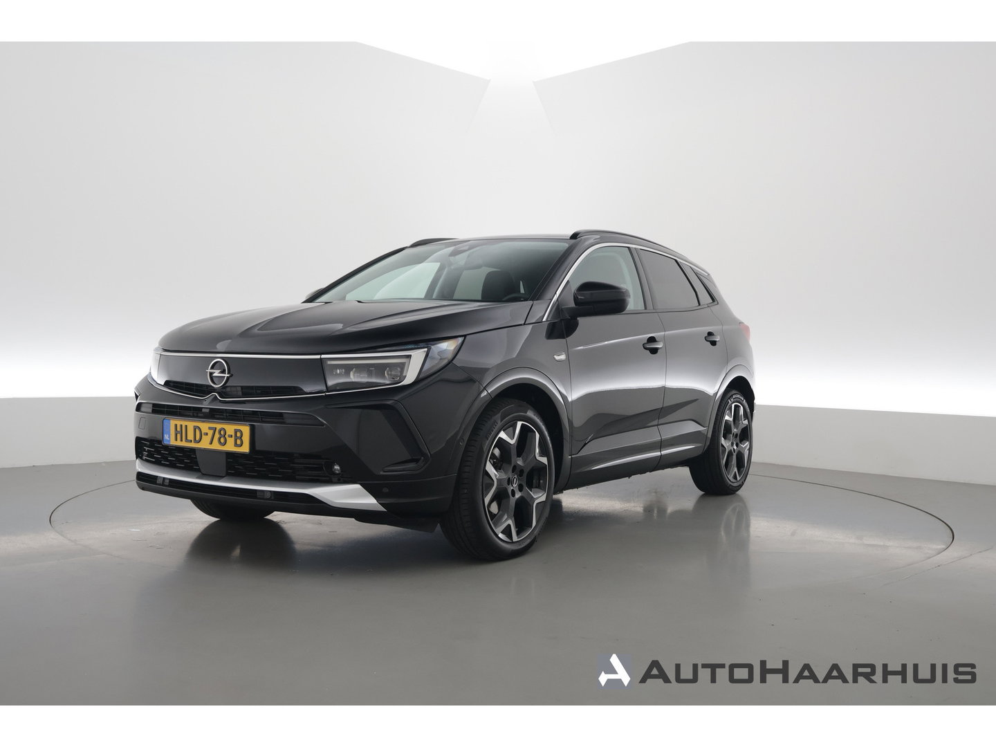 Opel Grandland 1.2 Turbo Ultimate | Dig. Cockpit  |Trekhaak | Camera | Stoel-Stuurverw. | Adapt. Cruise | Keyless | Apple CarPlay & Android Auto