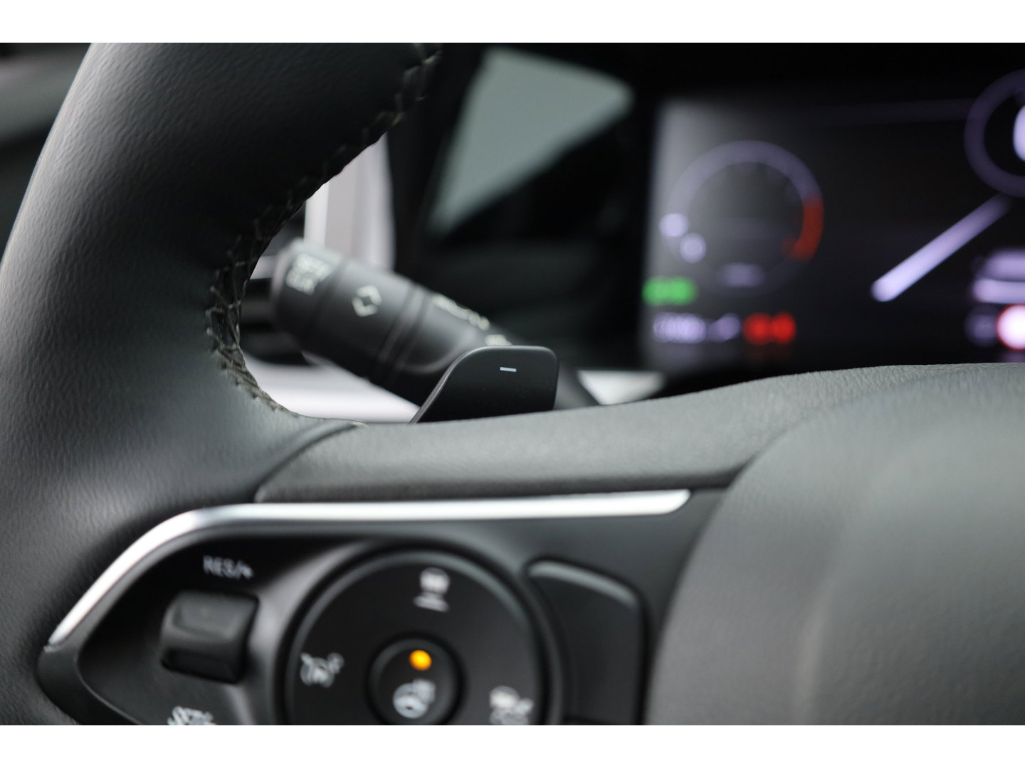 Opel Grandland 1.2 Turbo Ultimate | Dig. Cockpit  |Trekhaak | Camera | Stoel-Stuurverw. | Adapt. Cruise | Keyless | Apple CarPlay & Android Auto