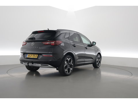 Opel Grandland 1.2 Turbo Ultimate | Dig. Cockpit  |Trekhaak | Camera | Stoel-Stuurverw. | Adapt. Cruise | Keyless | Apple CarPlay & Android Auto
