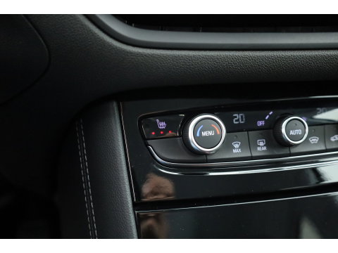 Opel Grandland 1.2 Turbo Ultimate | Dig. Cockpit  |Trekhaak | Camera | Stoel-Stuurverw. | Adapt. Cruise | Keyless | Apple CarPlay & Android Auto