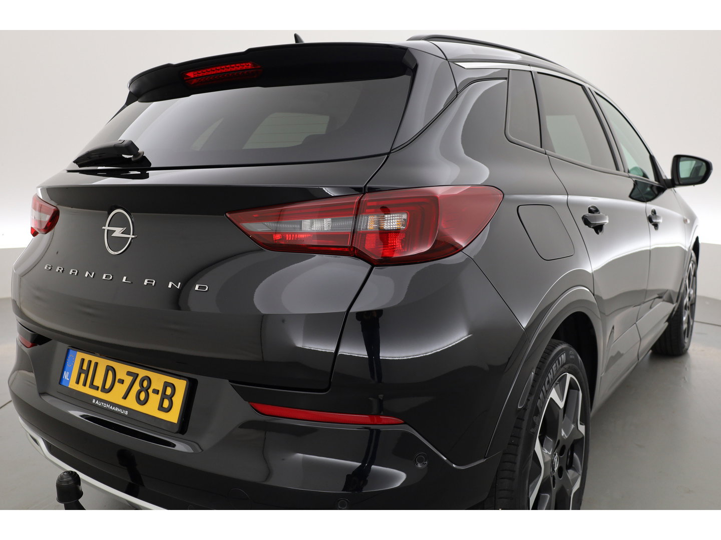 Opel Grandland 1.2 Turbo Ultimate | Dig. Cockpit  |Trekhaak | Camera | Stoel-Stuurverw. | Adapt. Cruise | Keyless | Apple CarPlay & Android Auto