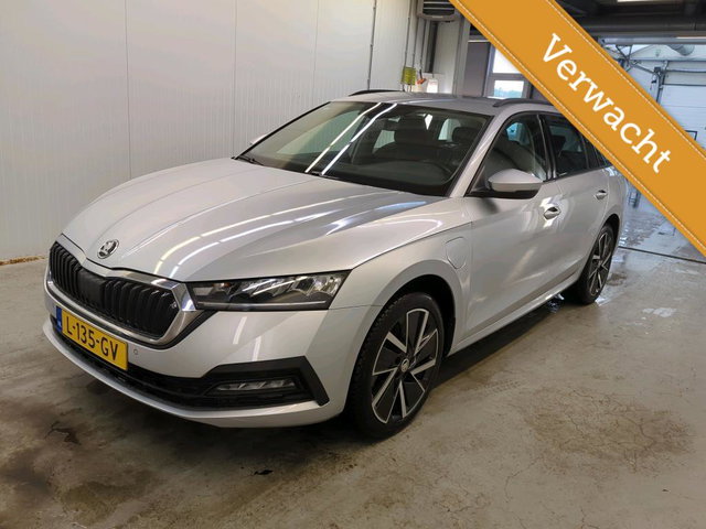 Škoda Octavia - Combi 1.4 TSI iV 150kW PHEV Business Edition DSG