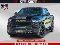Dodge Ram Pick-Up - Limited Night Sport High Output 540HP 706Nm | Massage + Full Option | De Meest Luxe en Volle in zijn Klasse | Comfortabele Dubbele Cabine met Royale 5 Zitplaatsen | BPM vrij | Nu Leverbaar uit Voorraad | Voorraad Nr 2356 - 0990