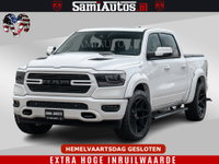Dodge Ram Pick-Up - V8 5.7 402PK | LARAMIE SPORT | Krachtige Hemi | Panorama Dak | 12' Scherm | LPG | Comfortabele Dubbele Cabine met Royale 5 Zitplaatsen | NIEUW EN BPM vrij | Nu Leverbaar uit Voorraad | Nr 2529 - 1277 |