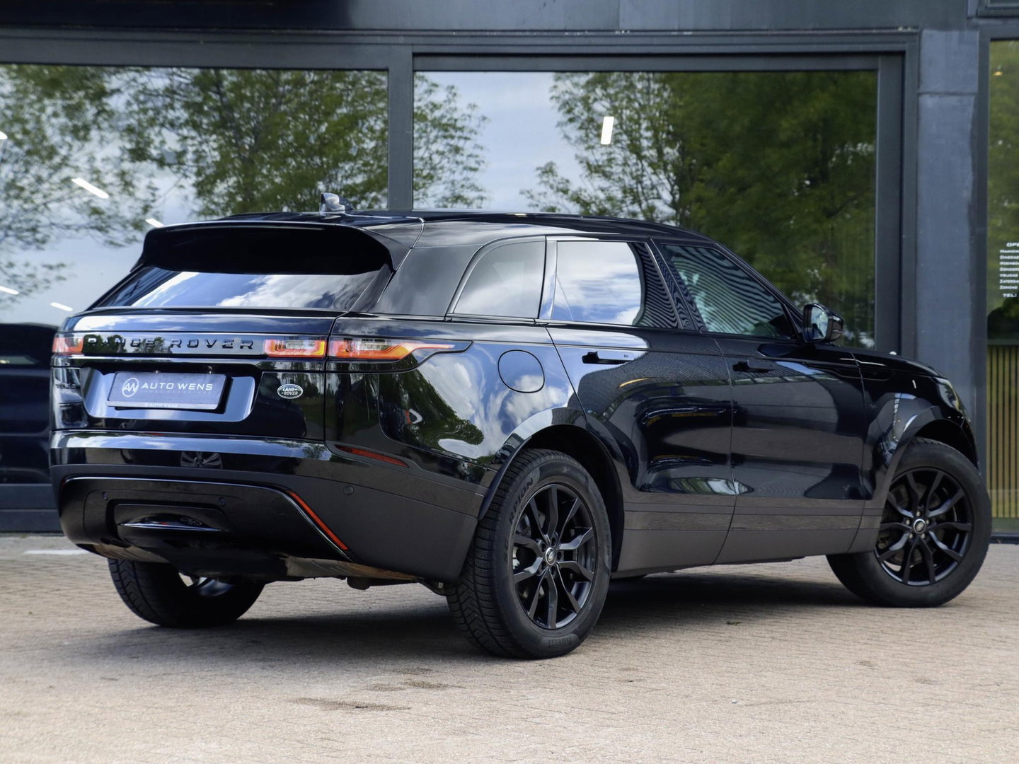 Land Rover Range Rover Velar P400e AWD S PHEV Meridian | Zwarte hemel + Leder | Trekhaak