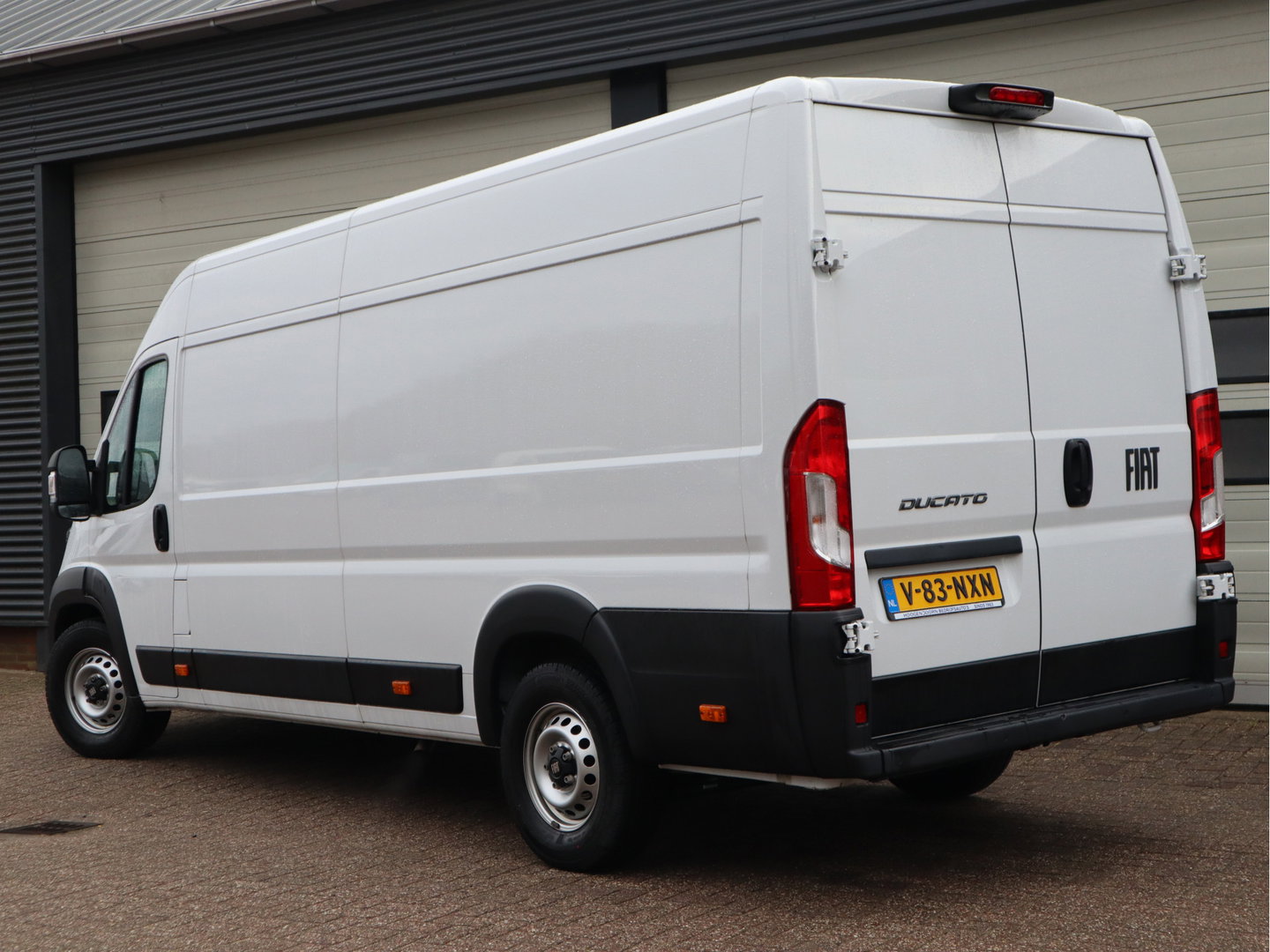 Fiat Ducato 2.2 Mjet 180 pk Euro 6 L4H2 Heavy - Airco - Camera - Cruise - Betimmerd