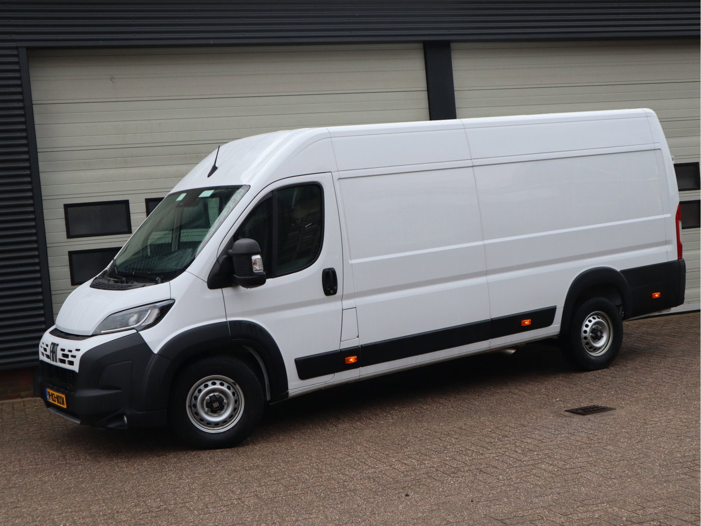 Fiat Ducato 2.2 Mjet 180 pk Euro 6 L4H2 Heavy - Airco - Camera - Cruise - Betimmerd