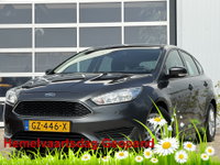 Ford Focus - 1.0 Trend Edition 100pk | Airco | Bluetooth | Cruise control | Navigatiesysteem | Parkeersensor achter | Sync 2 Systeem | Dealer onderhouden!