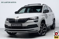 Škoda Karoq - 1.5 TSI ACT Sportline Automaat | Pano-dak | CarPlay | Acc | Camera | Stoelverwarming | Pdc | Led | Trekhaak | Keyless |