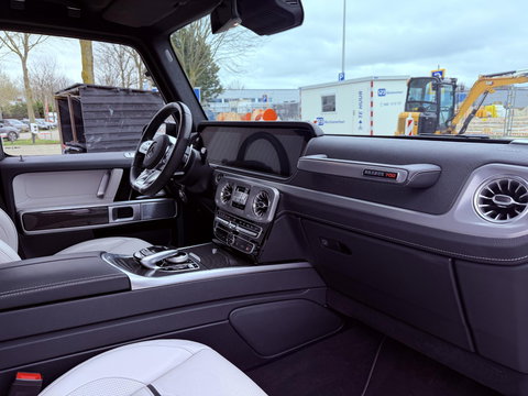 Mercedes-Benz G-Klasse 63 Brabus 700 Full Options