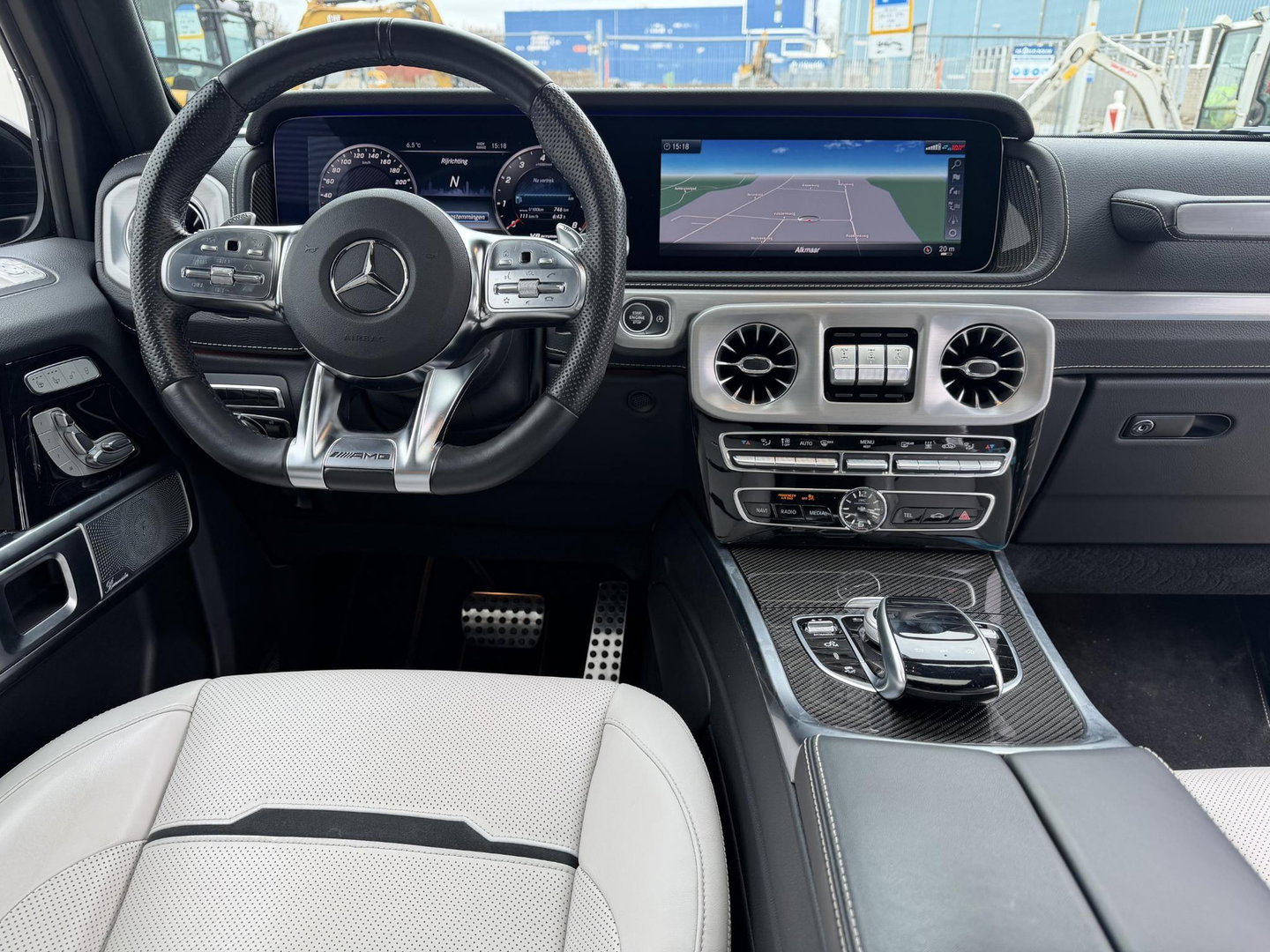 Mercedes-Benz G-Klasse 63 Brabus 700 Full Options