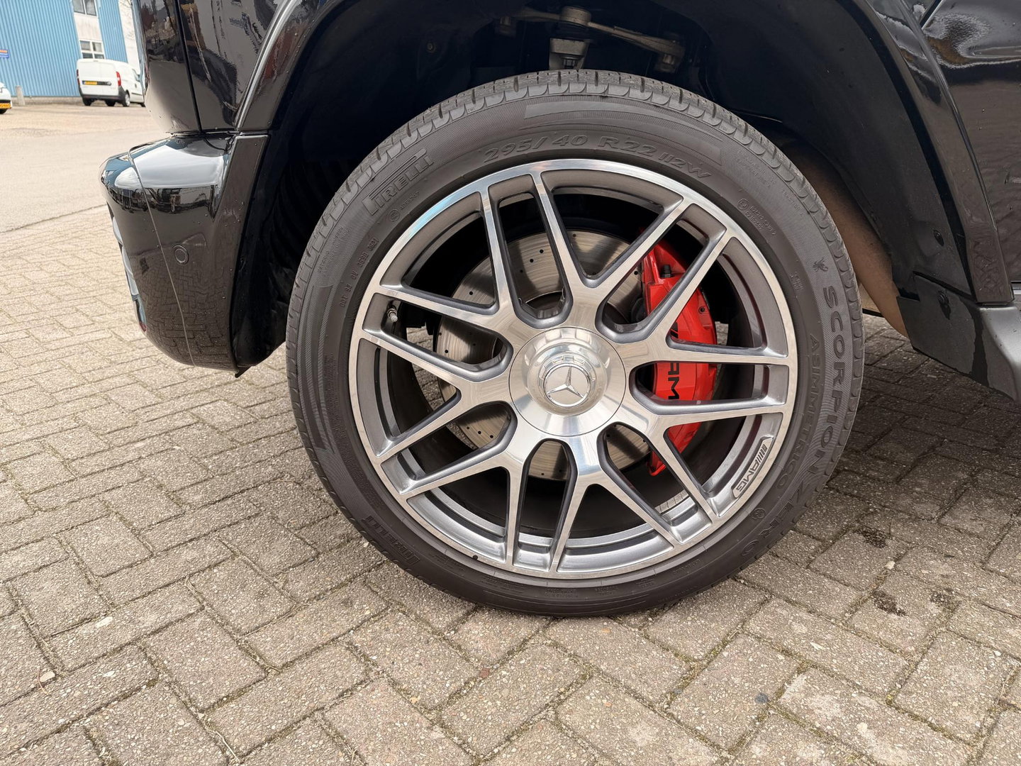 Mercedes-Benz G-Klasse 63 Brabus 700 Full Options
