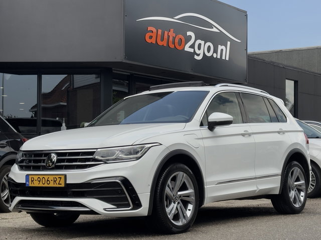 Volkswagen Tiguan - 1.4 TSI AUT6 EHYBRID 3X R-LINE + 66D.KM! PANODAK NAVI CAMERA DIGI-DASH APPLE-CARPLAY LED LMV PDC