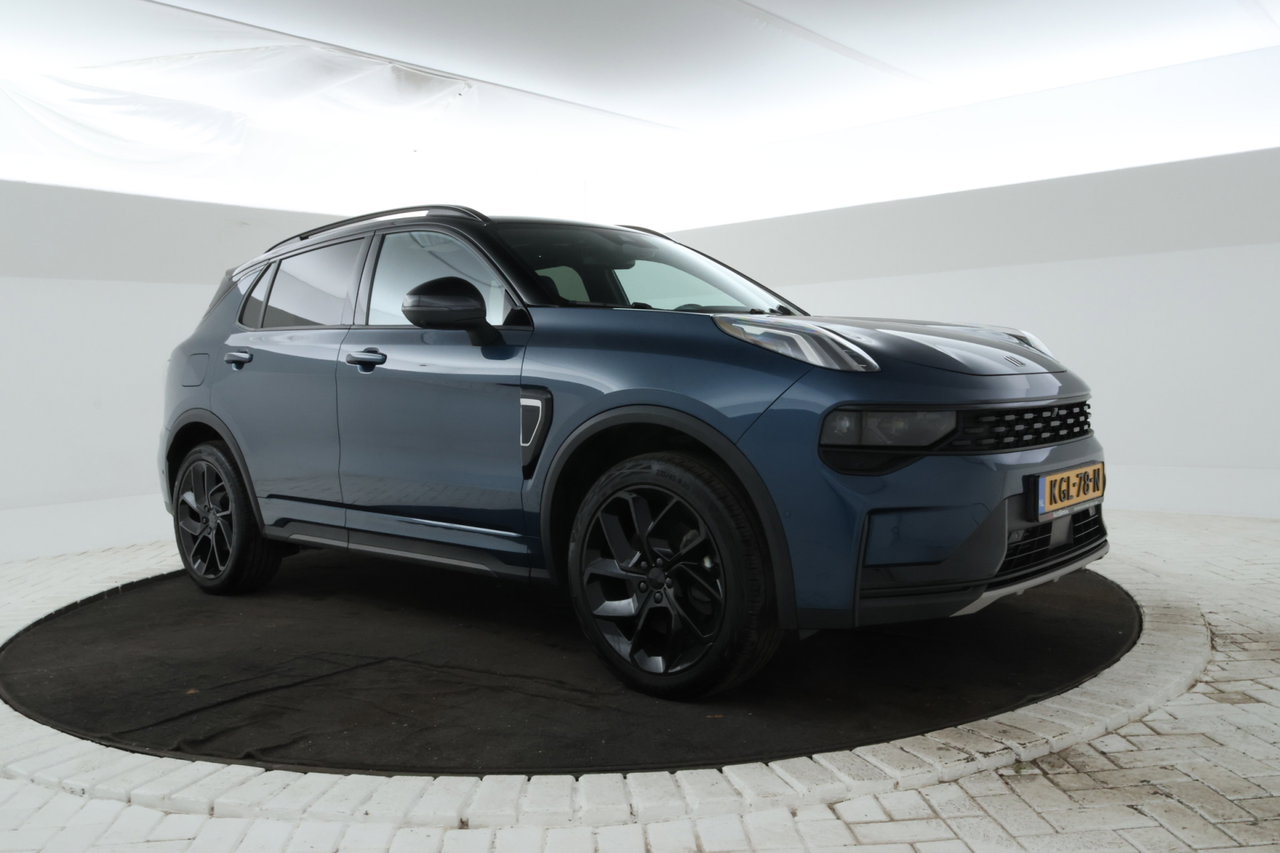 Lynk & Co 01