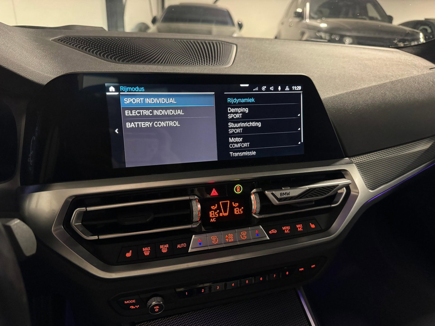 BMW 3 Serie Touring 330e M High Executive PANO KEYLESS MEMORY'