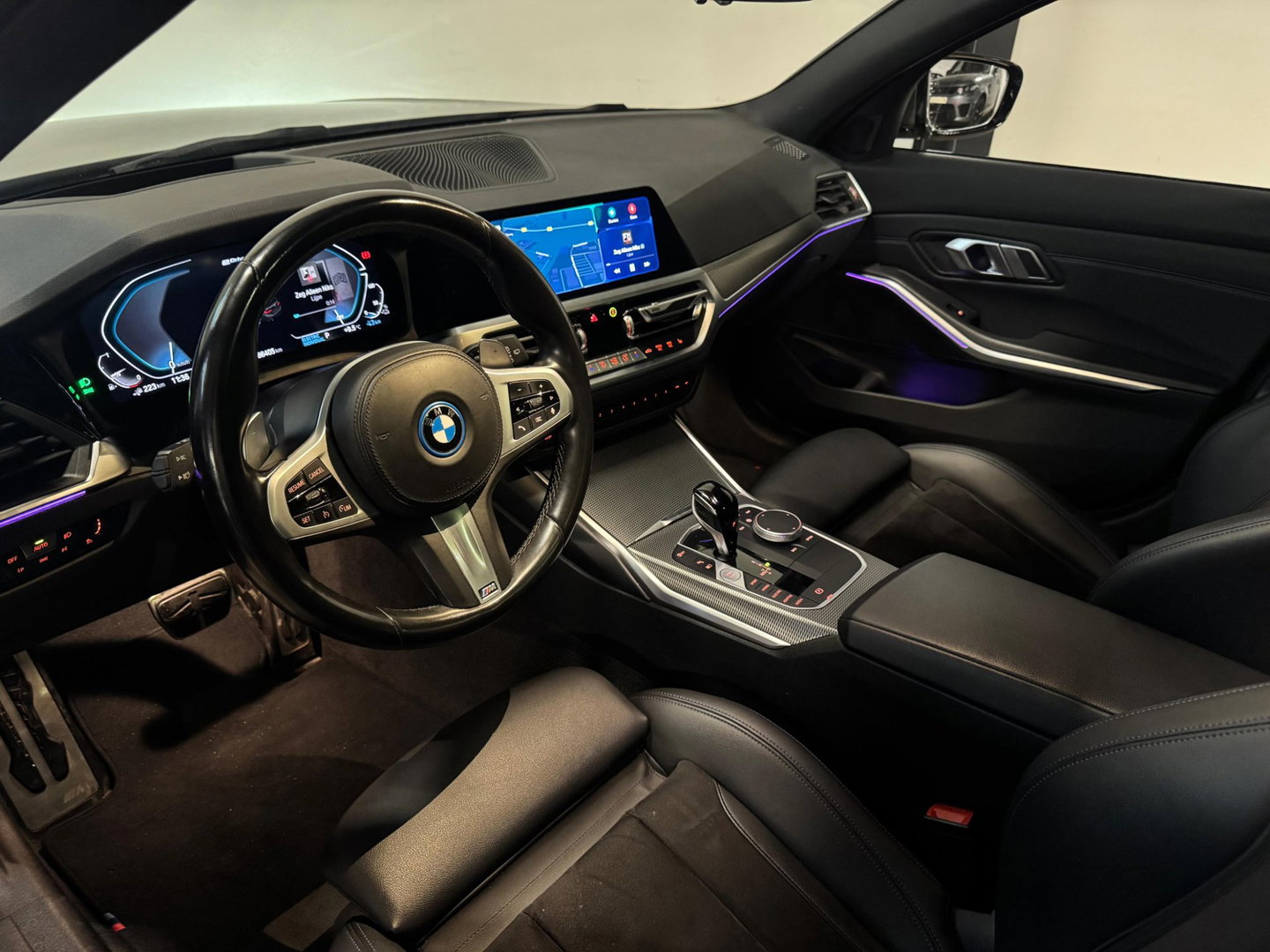 BMW 3 Serie Touring 330e M High Executive PANO KEYLESS MEMORY'