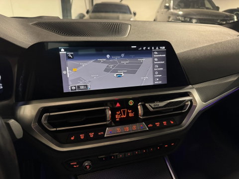 BMW 3 Serie Touring 330e M High Executive PANO KEYLESS MEMORY'