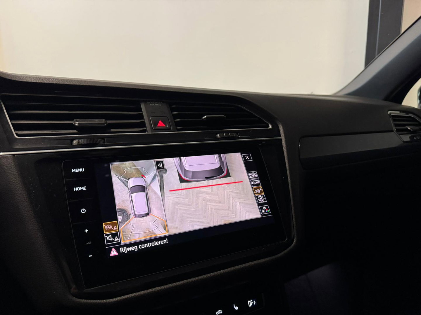 Volkswagen Tiguan 2.0 TSI 4Motion R-Line 7p PANO KEYLESS CAM